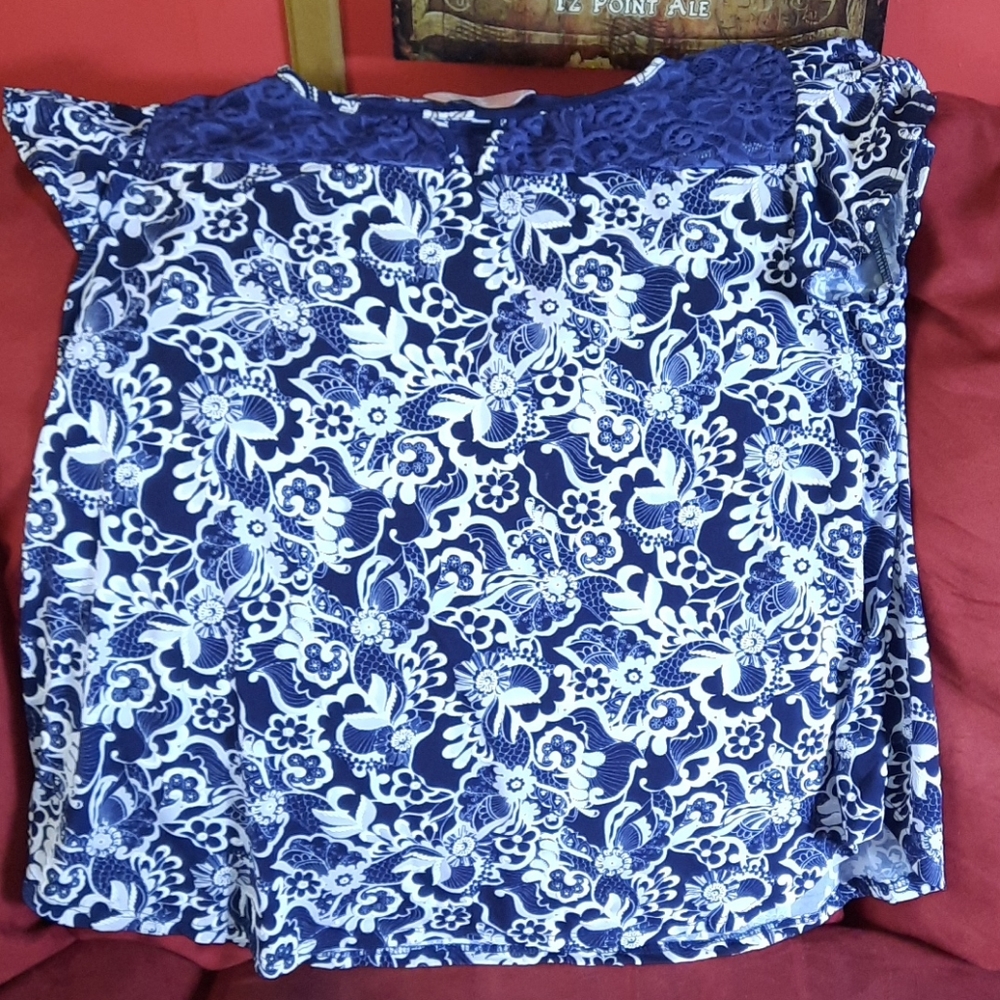A sjs LG dress shirt